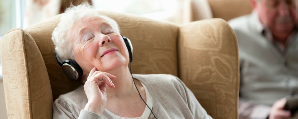 Music Therapy Shown to Have Powerful Healing Effects in Memory Care