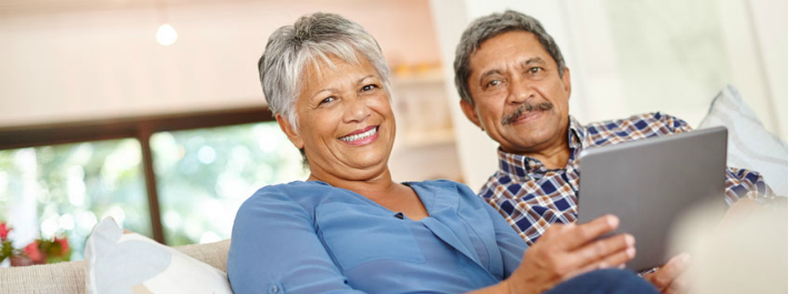 seniors with tablet