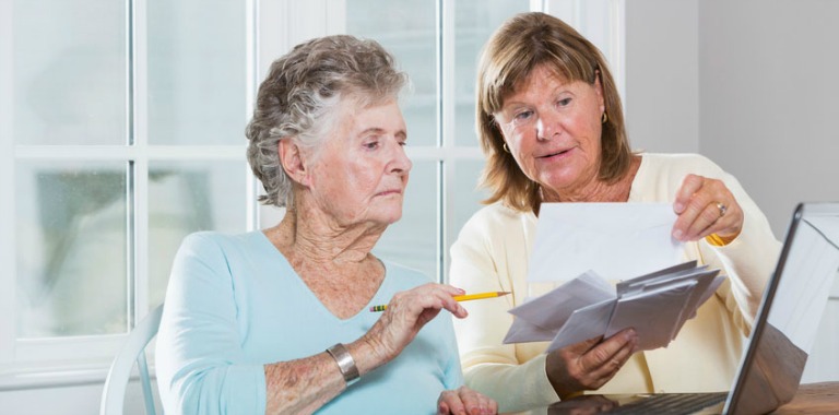 How to Handle Bill Paying as a Caregiver